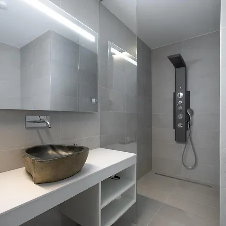 Lakan Domek alpejski